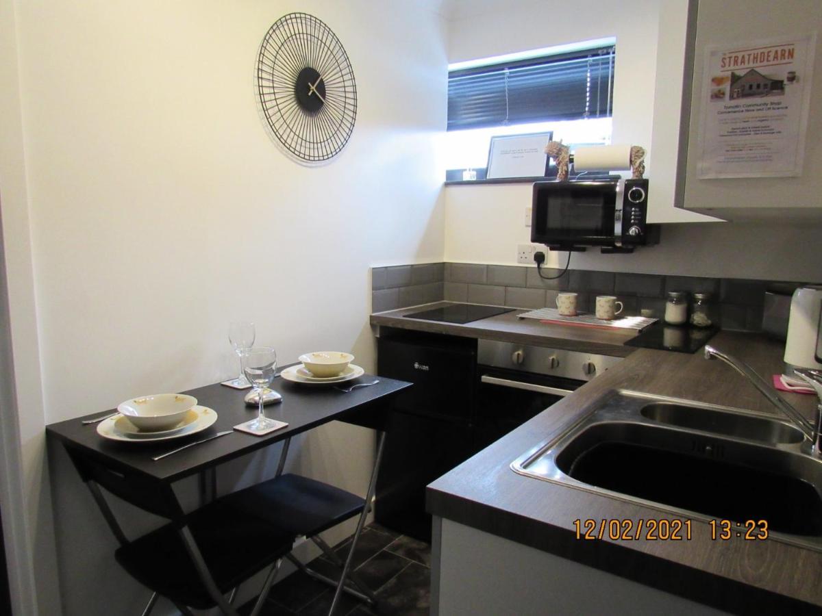 Drovers Studio Apartment Tomatin Dış mekan fotoğraf